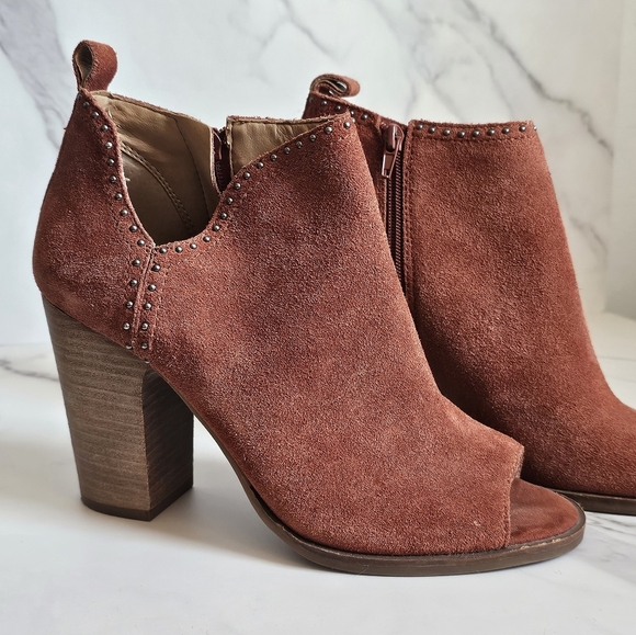 Suede Lucky Brand Lotisha Open Toe Boots Size 10 - Picture 1 of 13